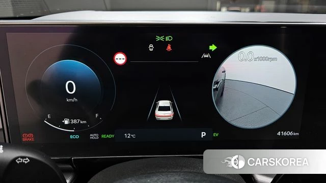 Hyundai Grandeur Hybrid (GN7) id 3786926 из Кореи 18