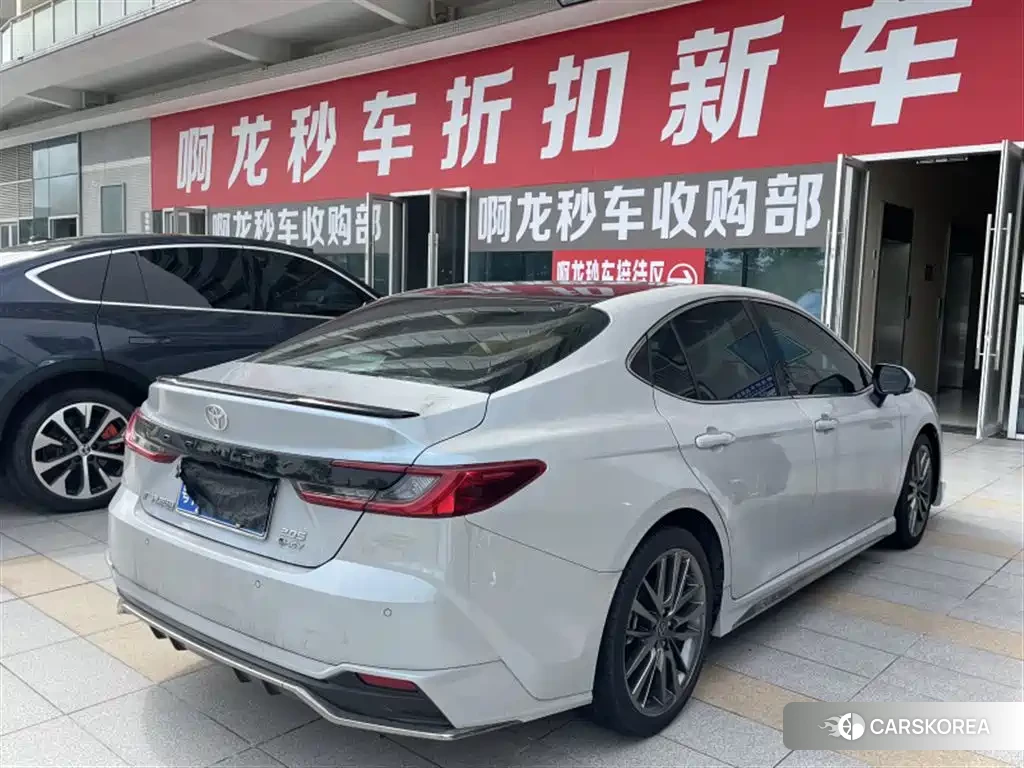 Toyota Camry id 4576857 из Китая 8