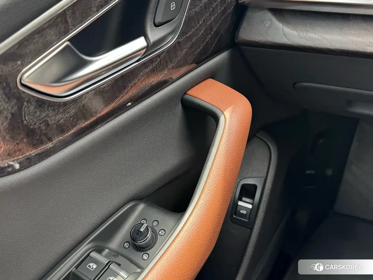 Audi Q8 id 4576869 из Китая 16
