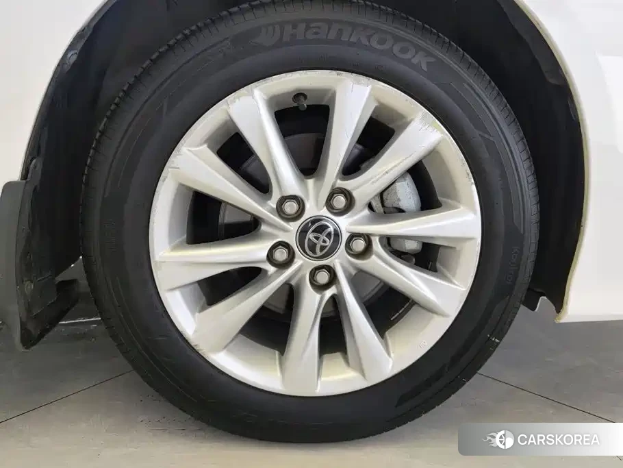 Toyota Corolla id 4622605 из Китая 14