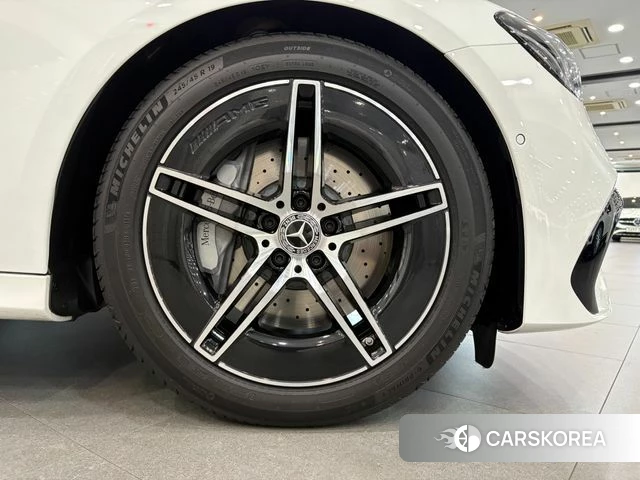 Mercedes-Benz E-Class W214 id 4695780 из Кореи 16