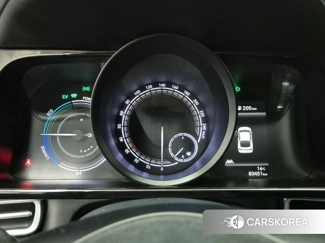 Hyundai Avante Hybrid (CN7) id 3923087 из Кореи 16