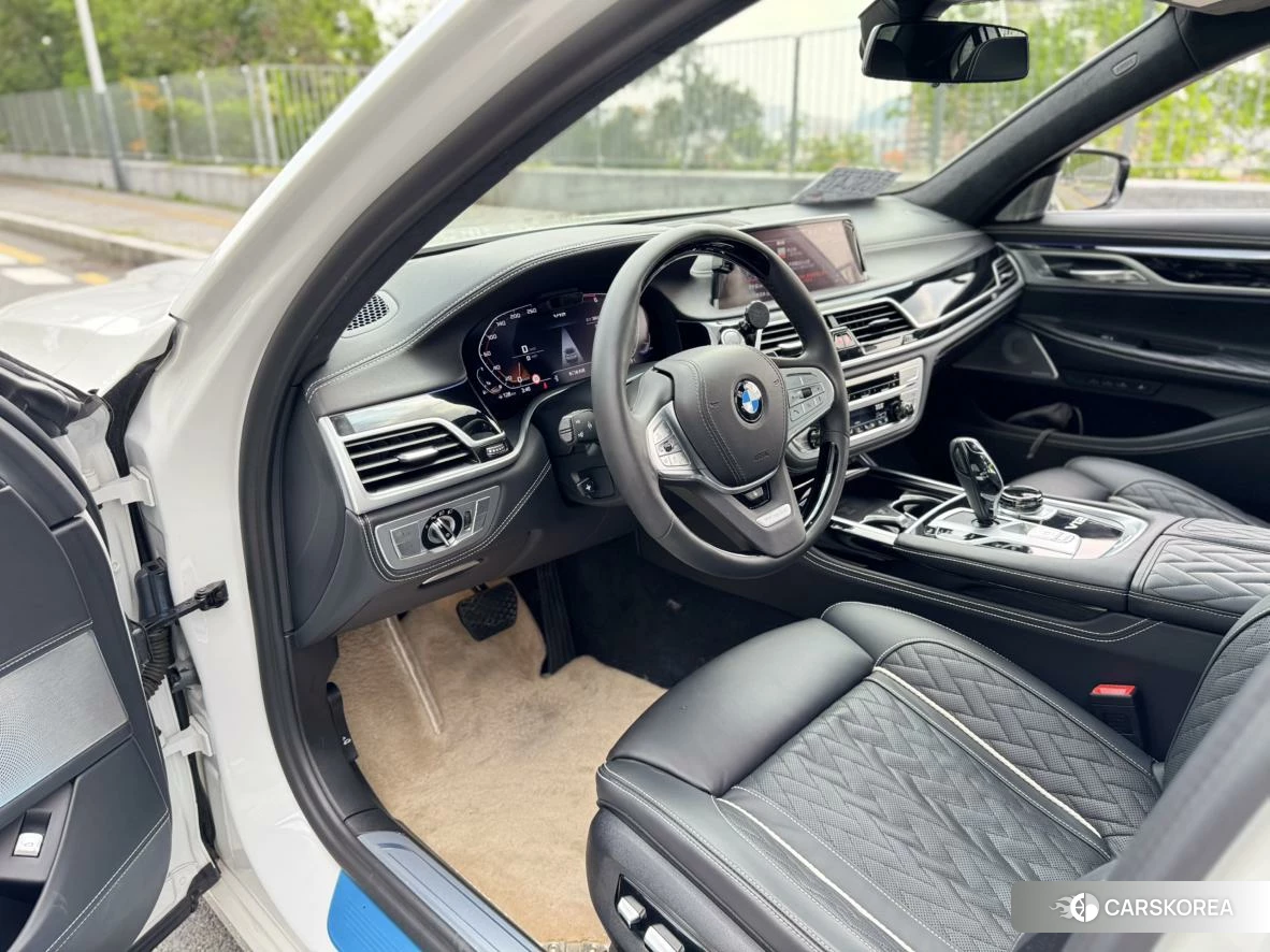BMW 7 series id 4454687 из Китая 25