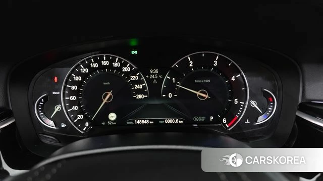 BMW 5 Series (G30) id 4900854 из Кореи 18