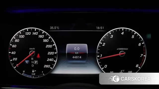 Mercedes-Benz E-Class W213 id 3009376 из Кореи 18