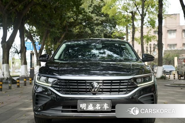 Volkswagen Passat id 4259786 из Китая 13