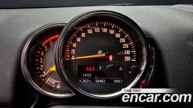 Mini Cooper D Countryman id 2870380 из Кореи 18