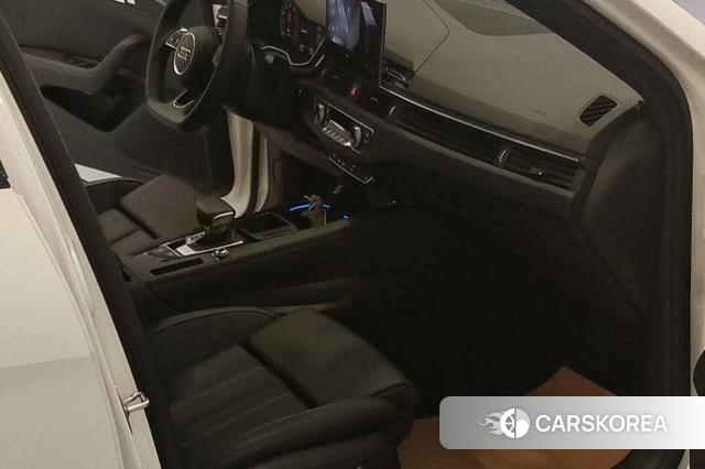 Audi A4L id 4205615 из Китая 15