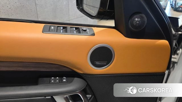 Land Rover Discovery 5 id 4496866 из Кореи 18