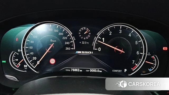 BMW 5 Series (G30) id 4732806 из Кореи 18