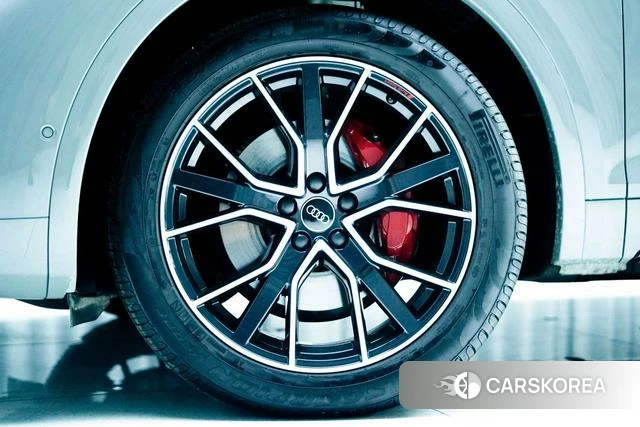 Audi SQ5 id 4213726 из Китая 8