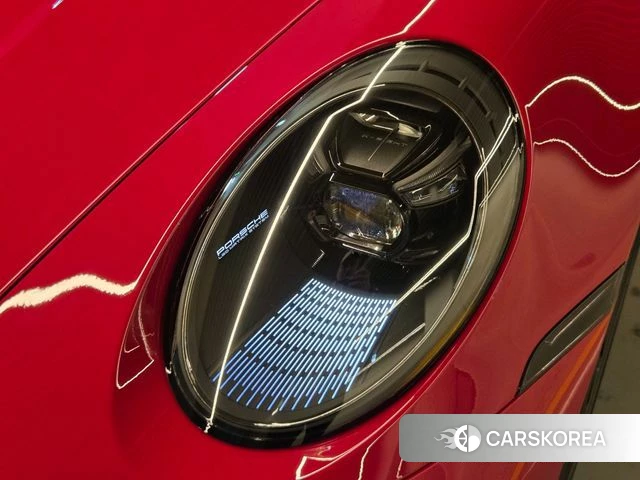 Porsche 911(992) id 3865393 из Кореи 18