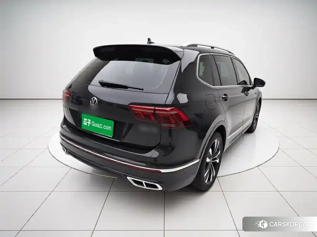 Volkswagen Tiguan L id 4622532 из Китая 19