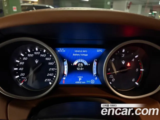 Maserati Ghibli id 2854386 из Кореи 18