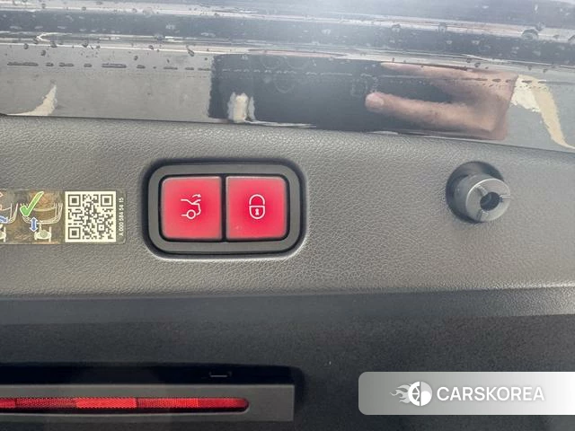 Mercedes-Benz E-class id 4334876 из Китая 18
