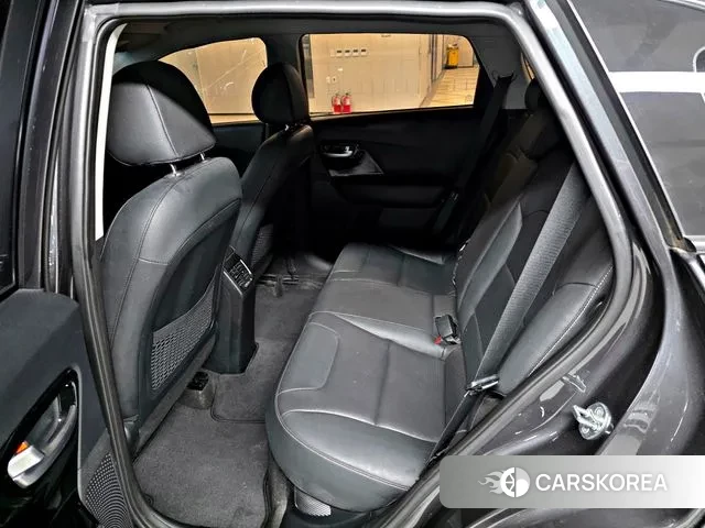 Kia The New Niro id 3573164 из Кореи 18