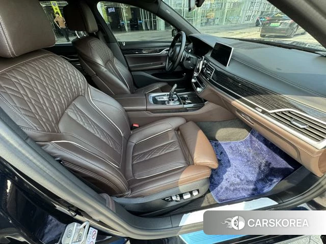 BMW 7 series id 4275318 из Китая 17