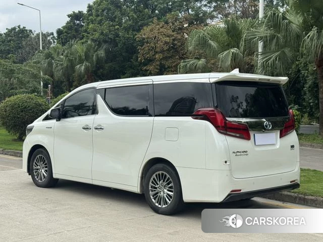 Toyota Elfa id 4365949 из Китая 16