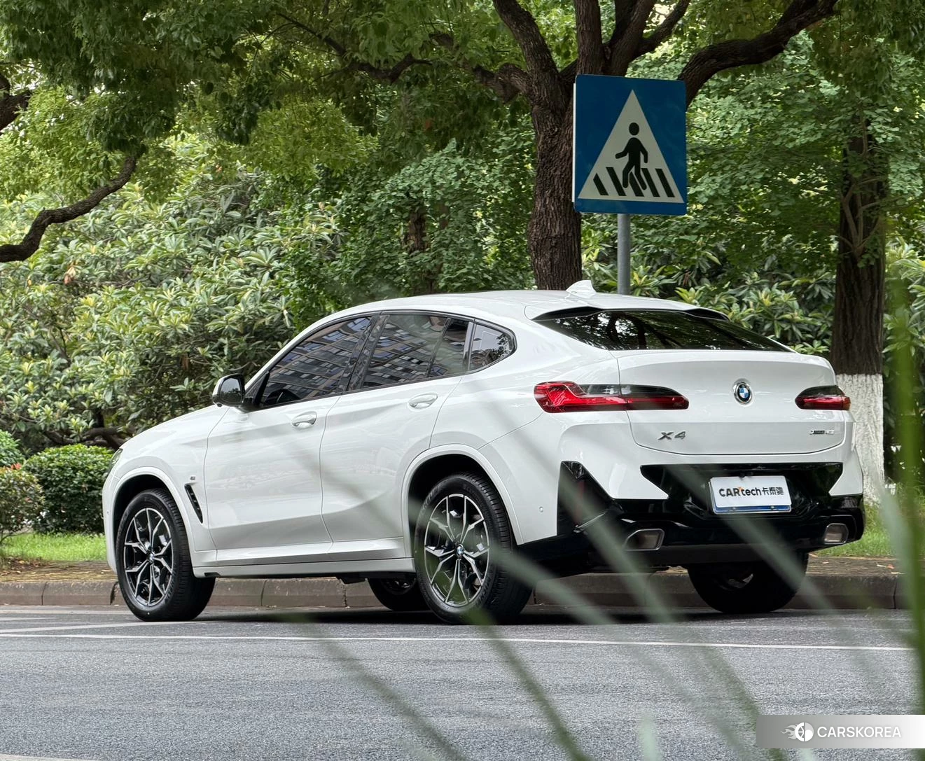 BMW X4 id 4454198 из Китая 21