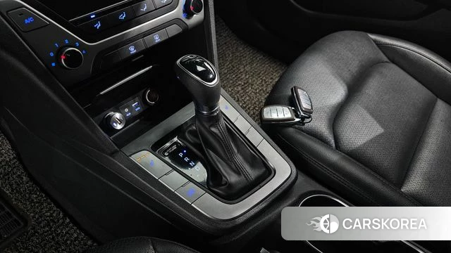 Hyundai Avante AD id 4424842 из Кореи 28