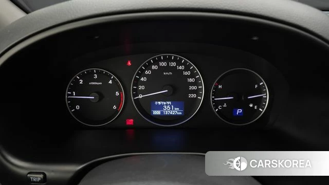 Hyundai The New Grand Starex id 4676958 из Кореи 18