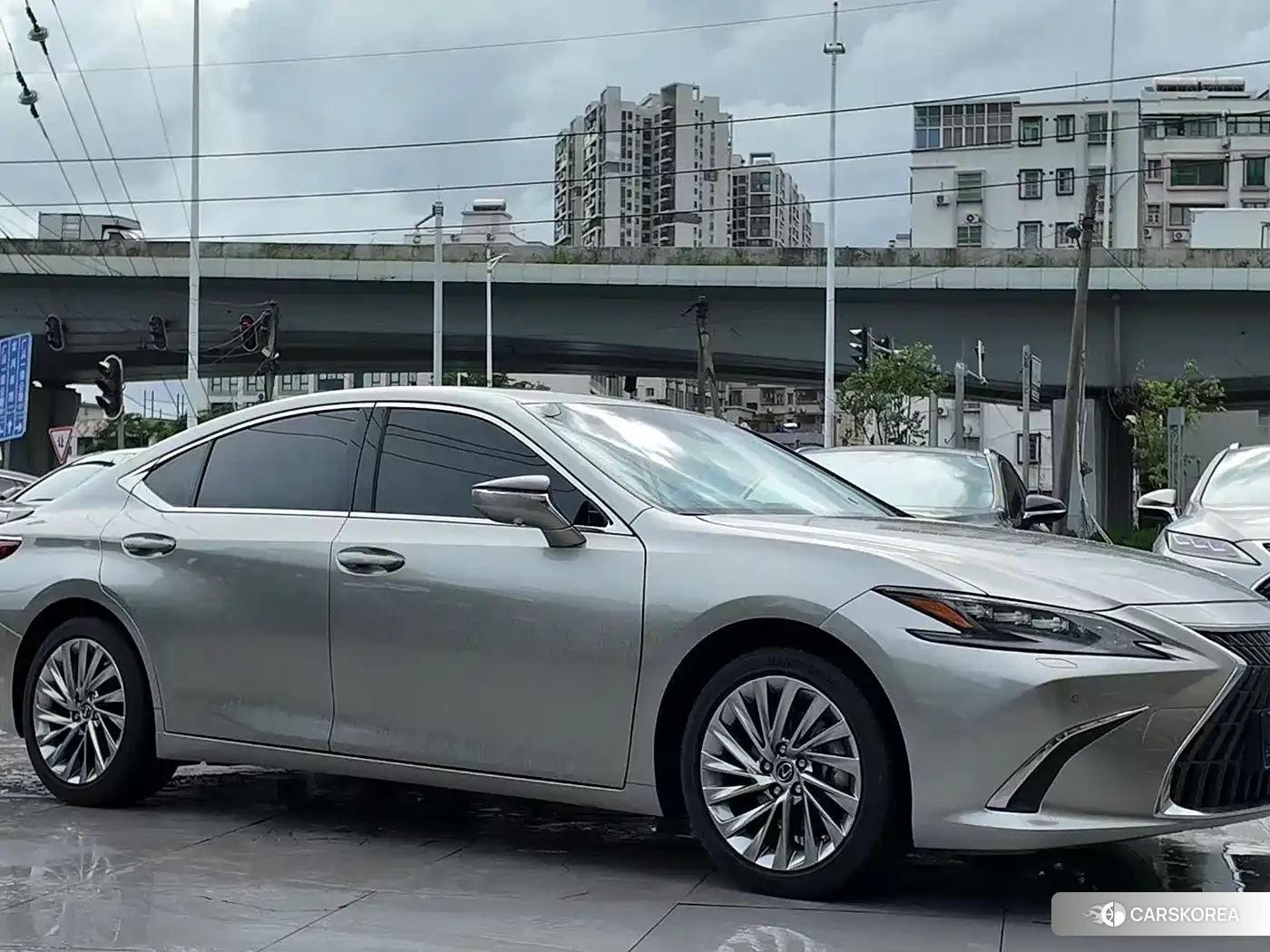 Lexus ES id 4554040 из Китая 9