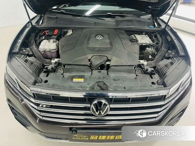 Volkswagen Touareg id 4394124 из Китая 18