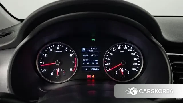 Kia Stonic id 3439676 из Кореи 18