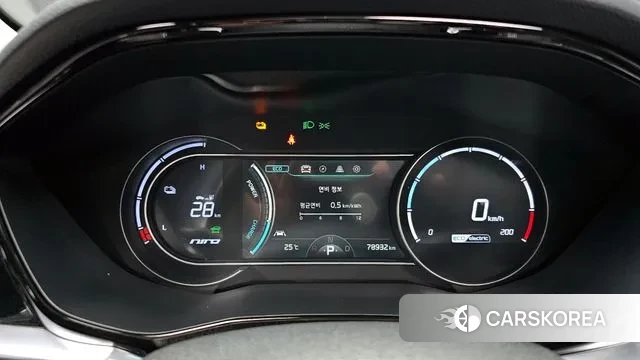 Kia Niro EV id 3219141 из Кореи 18