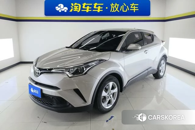 Toyota C-HR id 4222014 из Китая 15