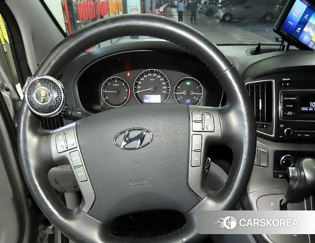 Hyundai The New Grand Starex id 4356528 из Кореи 16