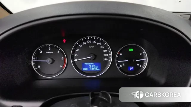 Hyundai The New Grand Starex id 3039281 из Кореи 18