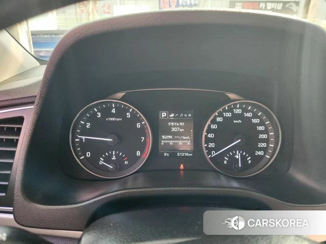 Hyundai Avante AD id 3829209 из Кореи 18