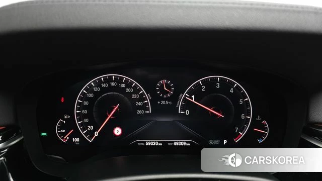 BMW 5 Series (G30) id 4447291 из Кореи 18