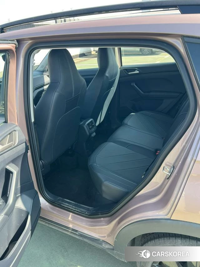Volkswagen Tuyue id 4198804 из Китая 8