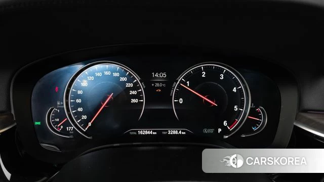 BMW 5 Series (G30) id 4435775 из Кореи 18
