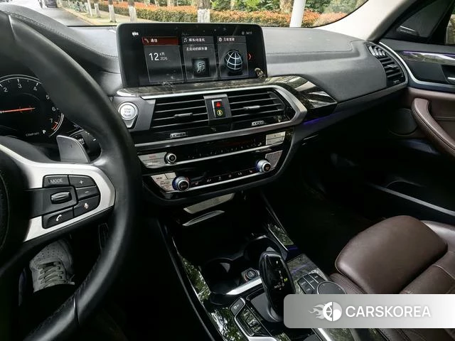 BMW X3 id 4219827 из Китая 18