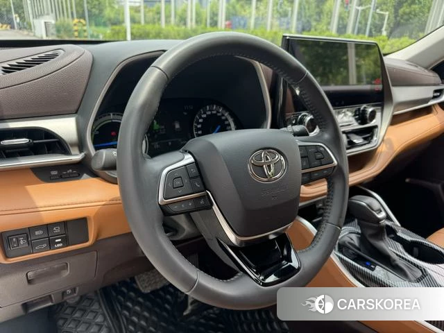 Toyota Highlander id 4314821 из Китая 25