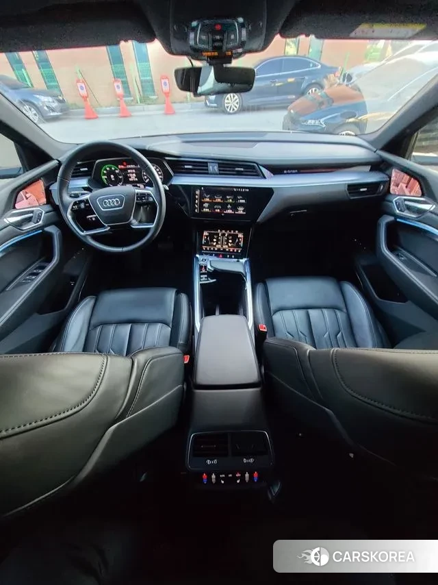 Audi e-Tron id 3518885 из Кореи 9