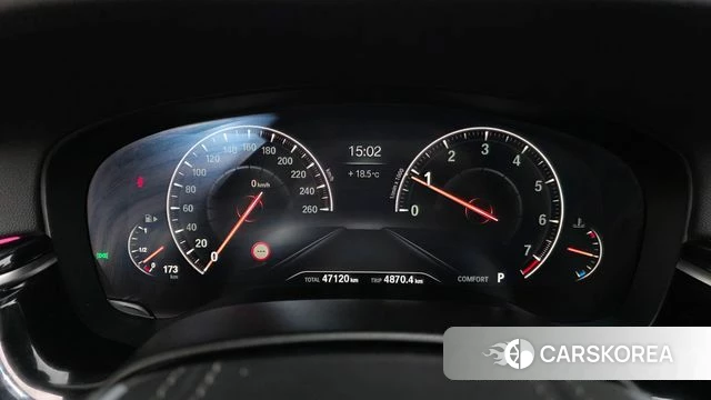 BMW 5 Series (G30) id 3924663 из Кореи 18