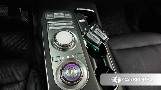 Genesis GV70 id 3833272 из Кореи 18