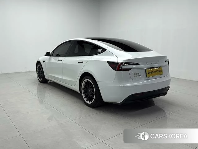 Tesla Model 3 id 3939441 из Китая 18