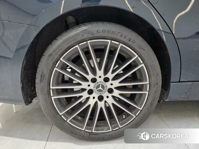 Mercedes-Benz Class C id 4314271 из Китая 11