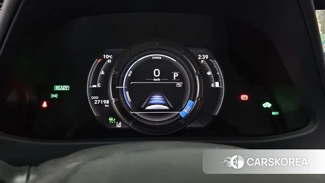 Lexus UX250h id 3427439 из Кореи 18