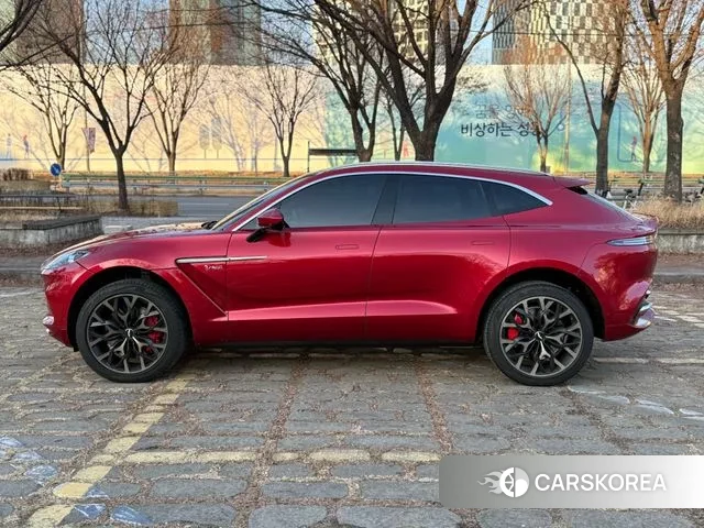 Aston Martin DBX id 2994760 из Кореи 18