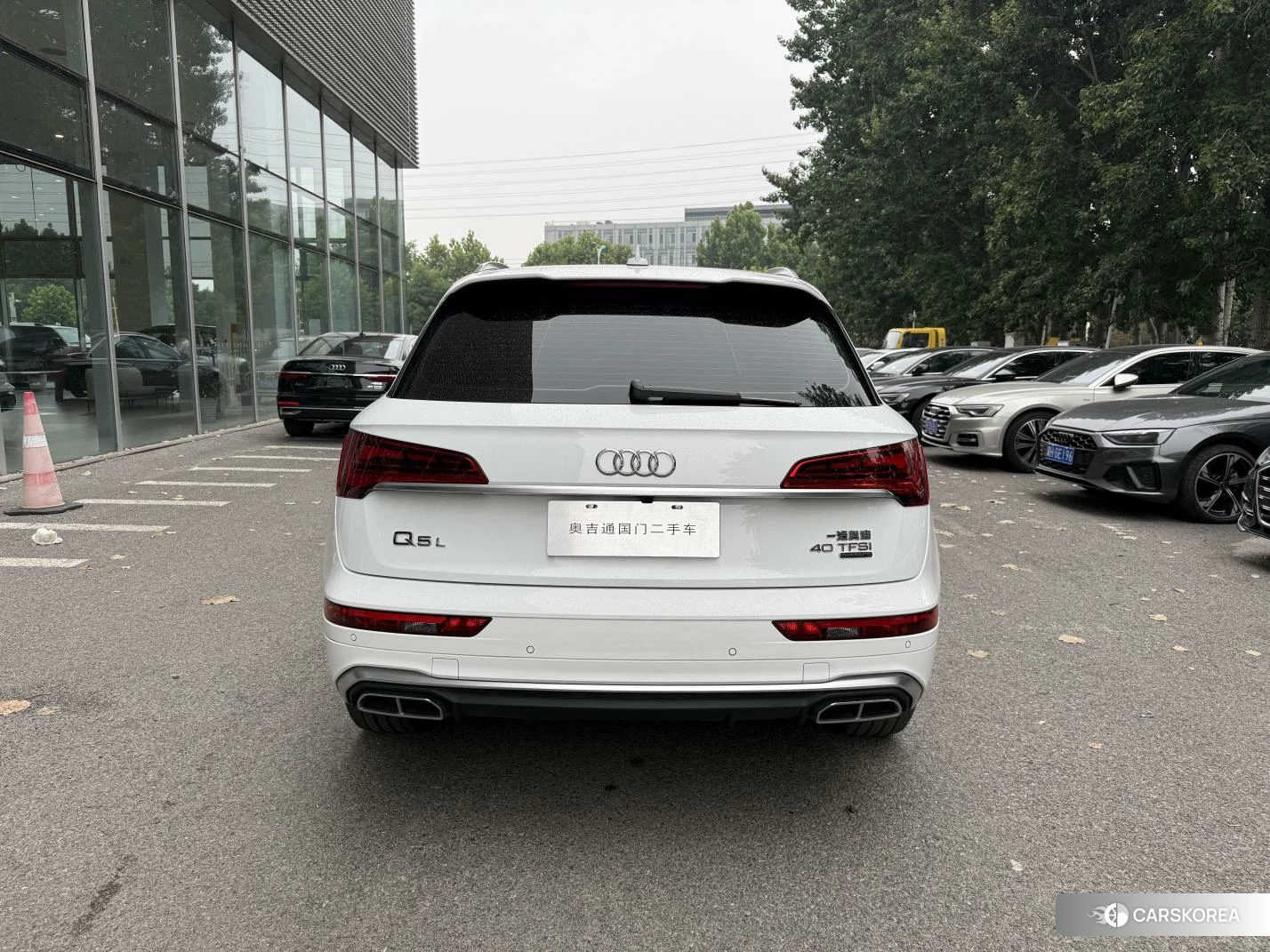 Audi Q5L id 4468170 из Китая 14