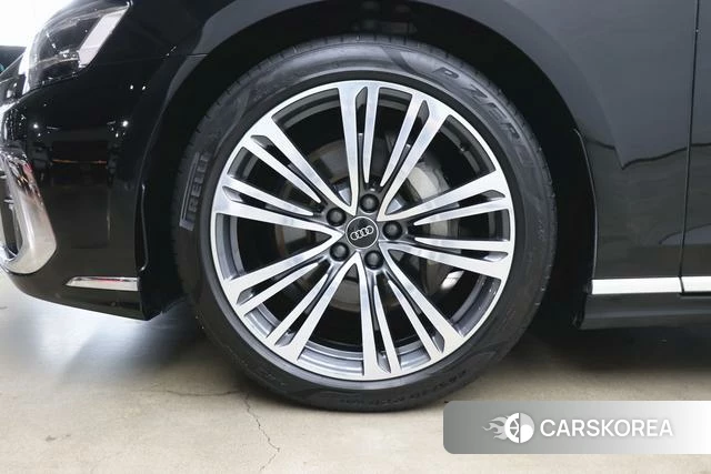 Audi A8 id 4264089 из Китая 29