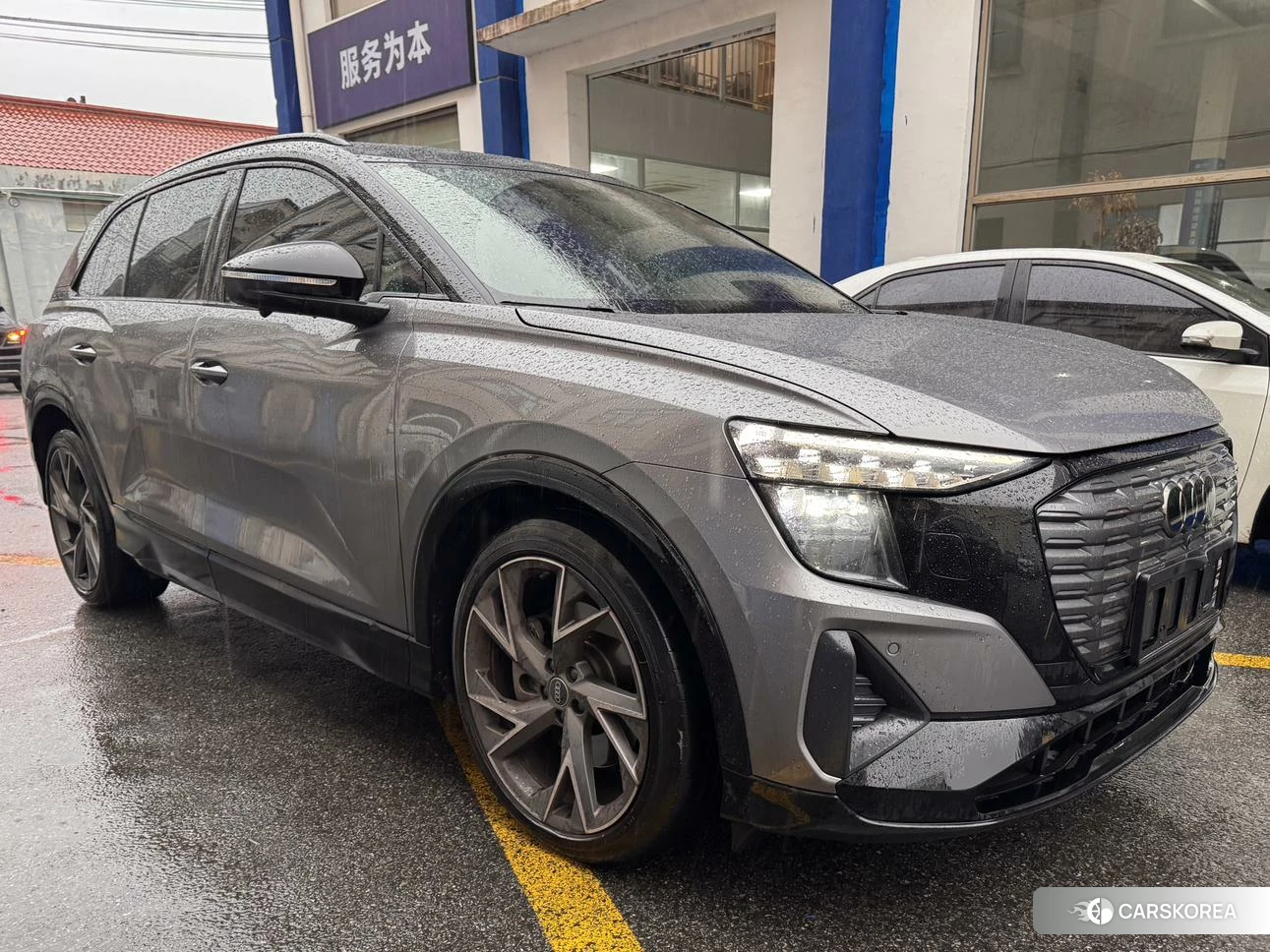 Audi Q5 e-tron id 4493004 из Китая 8