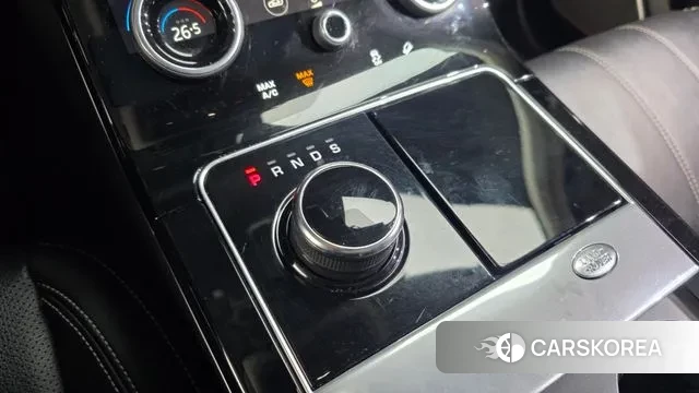 Land Rover Range Rover Velar id 3617246 из Кореи 18