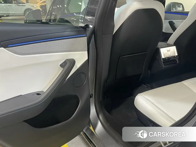 Tesla Model Y id 3945026 из Китая 15